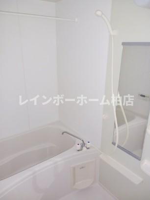 バス・シャワールーム　きれいなお風呂です