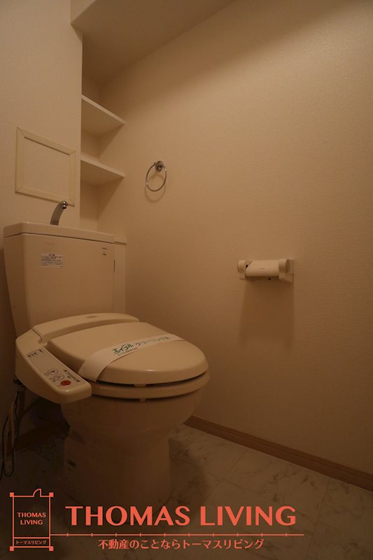 トイレ　写真は別号室です。