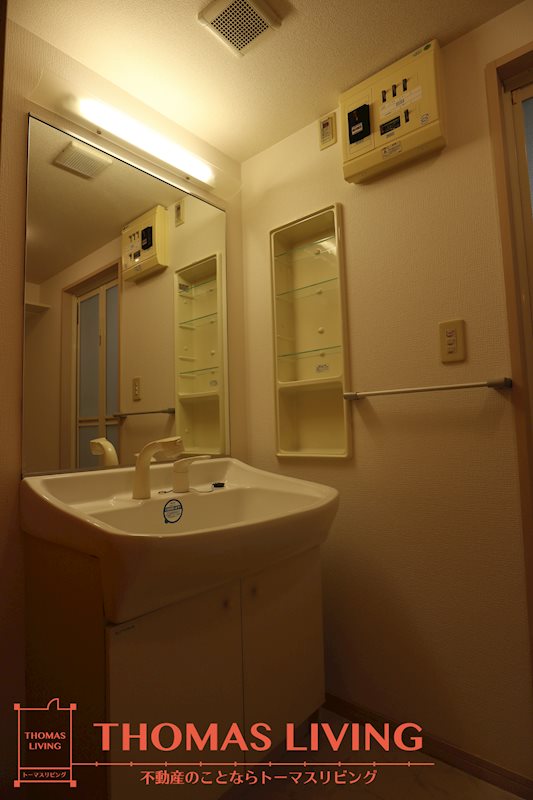 洗面設備　写真は別号室です。