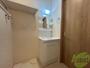 洗面設備　シャンプードレッサーなので身支度しやすそうですね。