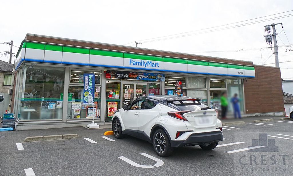 コンビニ　ファミリーマート福山千田店（コンビニ）まで420m