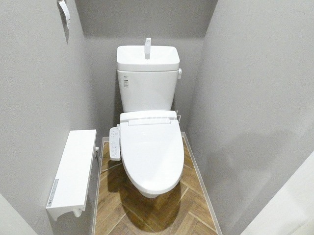 近鉄大阪線 長瀬駅 徒歩4分 3階建 築7年のトイレ写真