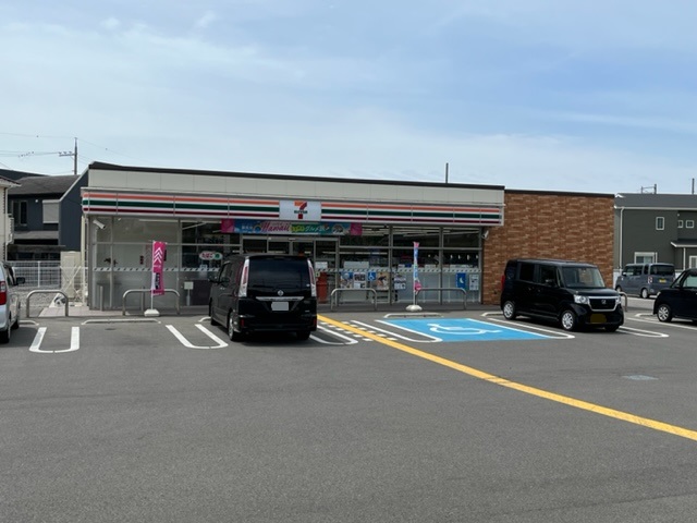 コンビニ　セブンイレブン 和歌山梅原店様（コンビニ）まで515m