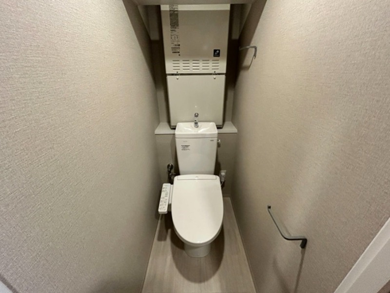 都営大江戸線 西新宿五丁目駅 徒歩4分 5階建 築1年のトイレ写真