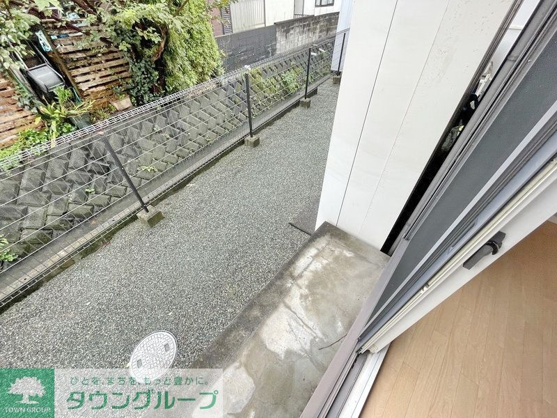 バルコニー　バルコニー