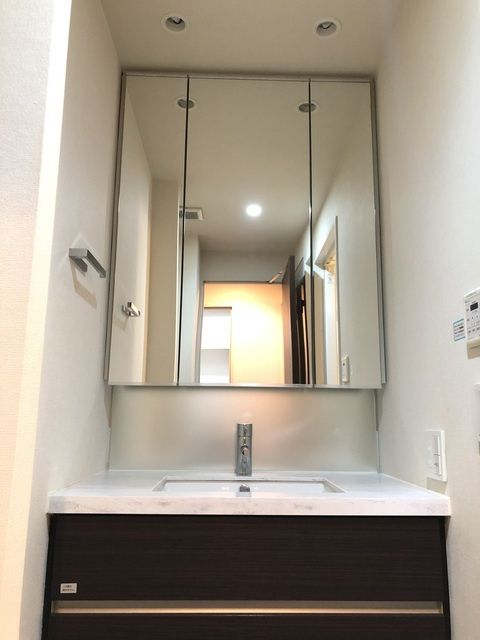 洗面設備　参考写真です