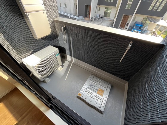 バルコニー　※別部屋の写真です