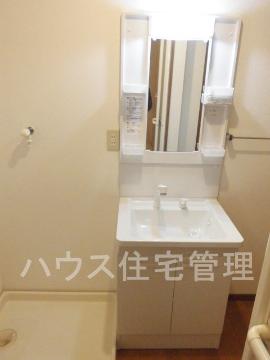 洗面設備　洗髪洗面化粧台
