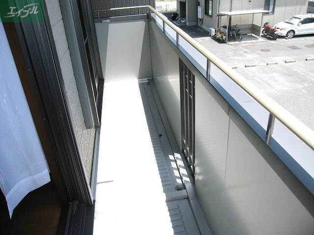 バルコニー　別のお部屋の写真です。実際とは異なります。