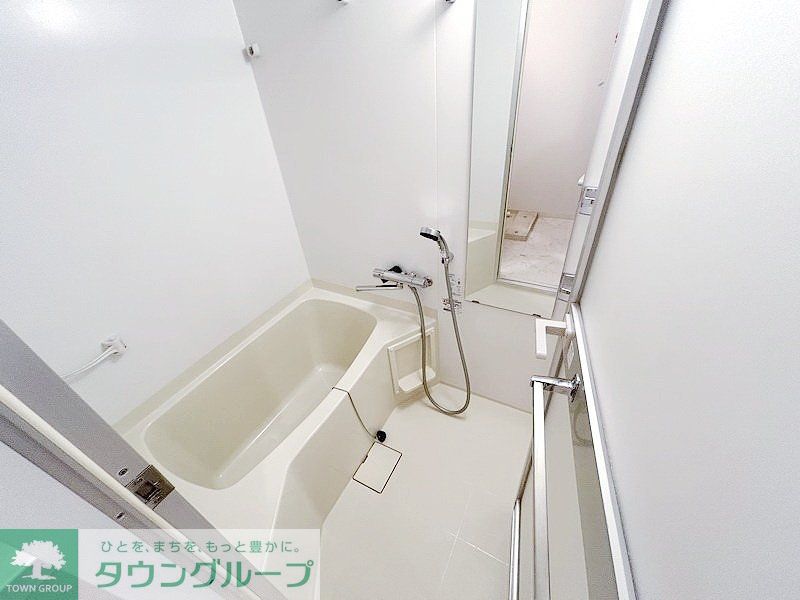 バス・シャワールーム　部屋探しは株式会社　タウンハウジング　までお気軽にお問合せ…