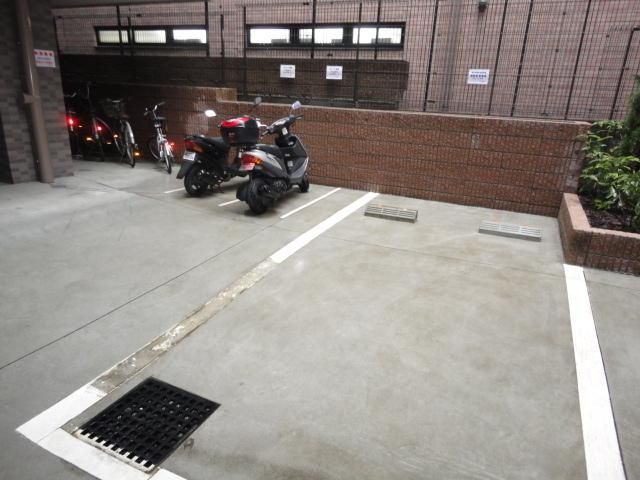 駐車場　♪駐輪場・駐車場♪