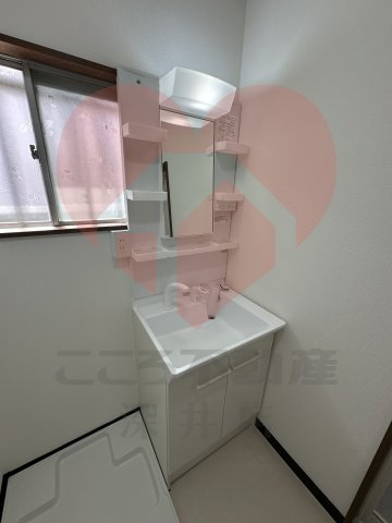 堺市東区石原町4丁戸建の内装写真