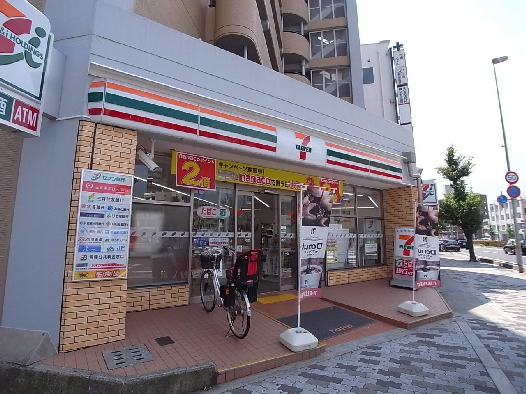 コンビニ　セブンイレブン 神戸御影中町1丁目店（コンビニ）まで204m