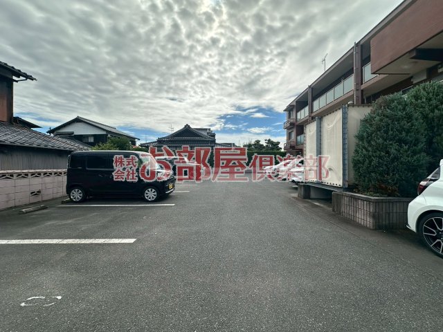 駐車場　カースペースがあります