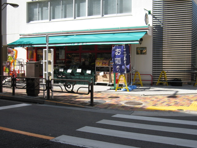 コンビニ　ローソンストア100中葛西店（コンビニ）まで185m