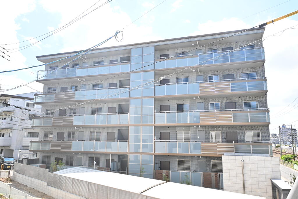 建物外観　建築中外観です。