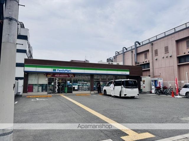 コンビニ　ファミリーマート（コンビニ）まで316m