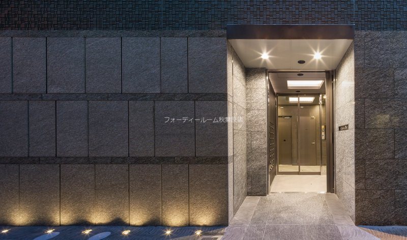 エントランス　★《見学予約受付中》こちらのお部屋は仲介手数料半月以下です★
