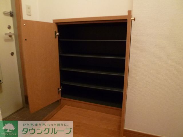 収納　シューズボックス