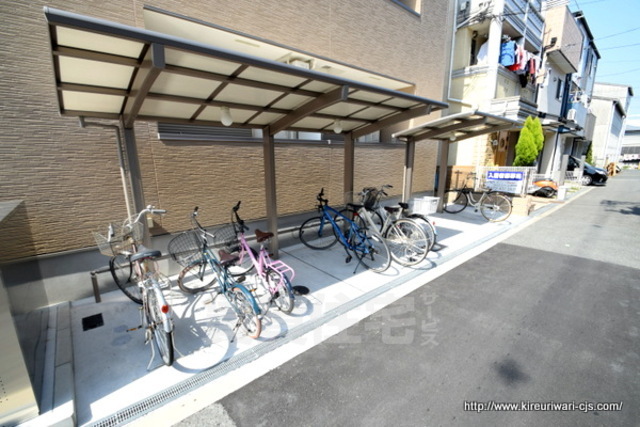 駐車場　駐輪場