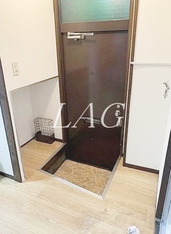玄関　玄関です。
