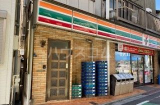 コンビニ　セブン-イレブン 新宿下落合１丁目店（コンビニ）まで488m