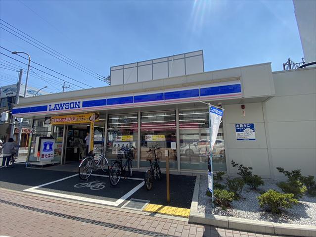 コンビニ　ローソン　草加谷塚1丁目店（コンビニ）まで565m