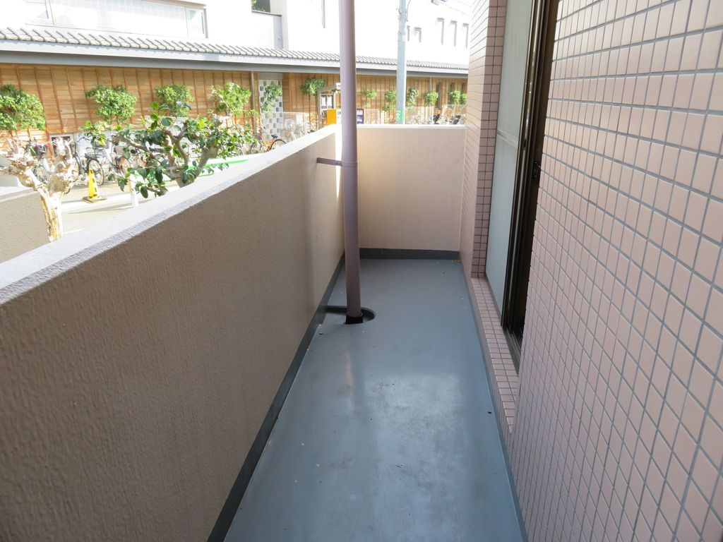 バルコニー　★お問い合わせはタウンハウジング祖師ヶ谷大蔵店まで★