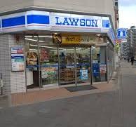 コンビニ　ローソン 神戸元町通五丁目店（コンビニ）まで204m