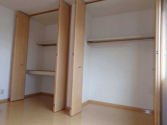収納　クローゼット