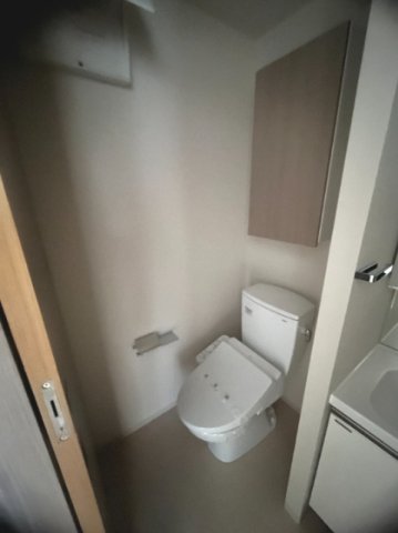 トイレ　別部屋参考写真