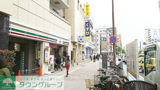 コンビニ　セブン-イレブン 文京千石駅前店（コンビニ）まで290m
