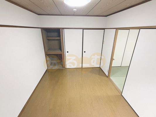 阪急千里線 下新庄駅 徒歩5分 4階建 築35年の内装写真