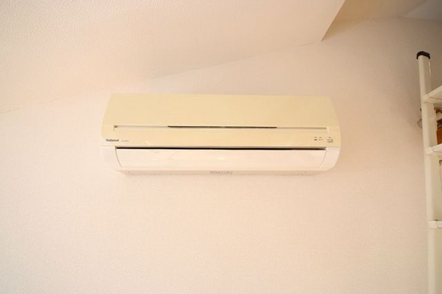 その他　★エアコン★