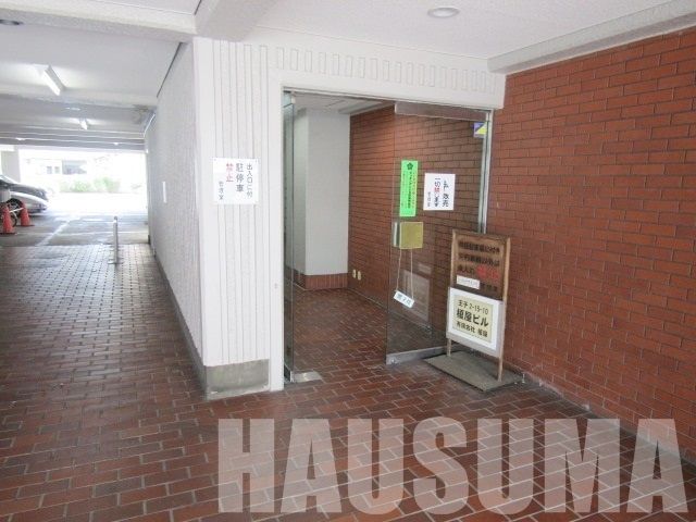エントランス　エントランス
