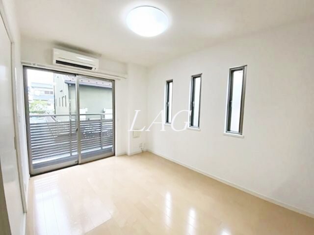 居室・リビング　洋室のお部屋です。