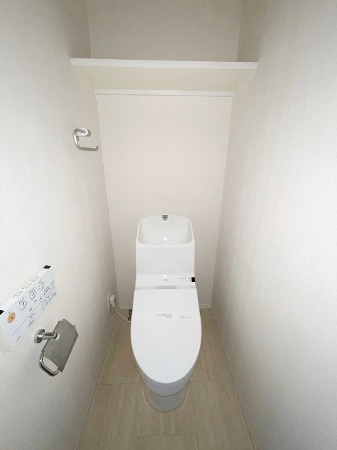 トイレ　別部屋同仕様タイプ