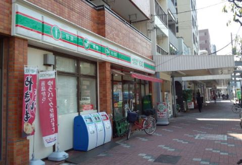 コンビニ　ローソンストア100東陽1丁目店（コンビニ）まで196m