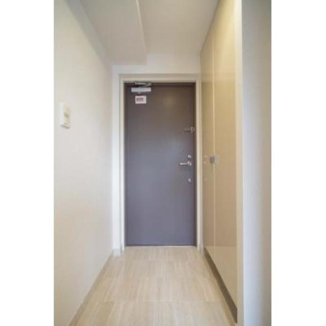 玄関　※写真は同タイプ住戸です。