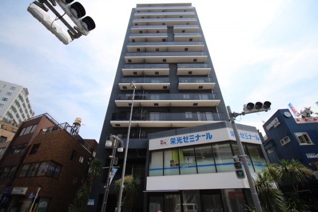 ステイシス町屋の外観写真