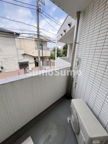 バルコニー　広々としたバルコニーです