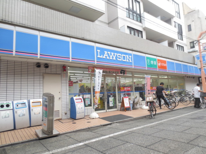 コンビニ　ローソン大山東町店（コンビニ）まで95m