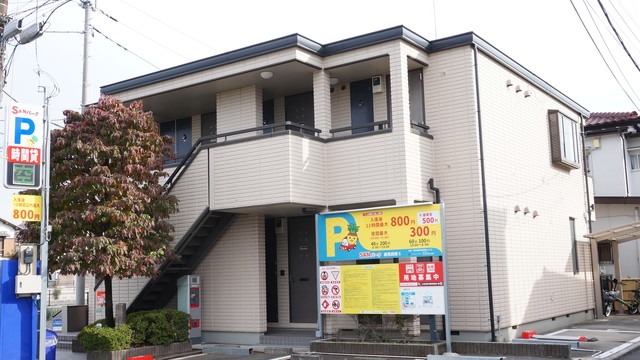 建物外観　インターネット使用料無料なお部屋です。
