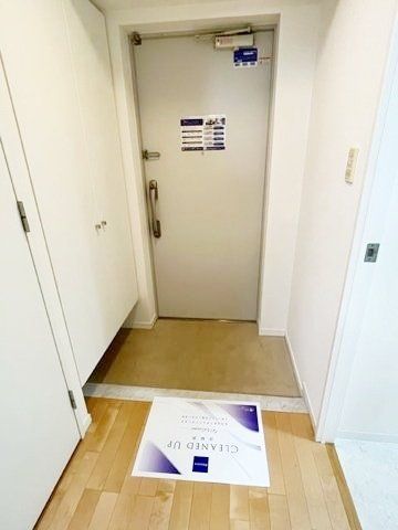 玄関　物件画像