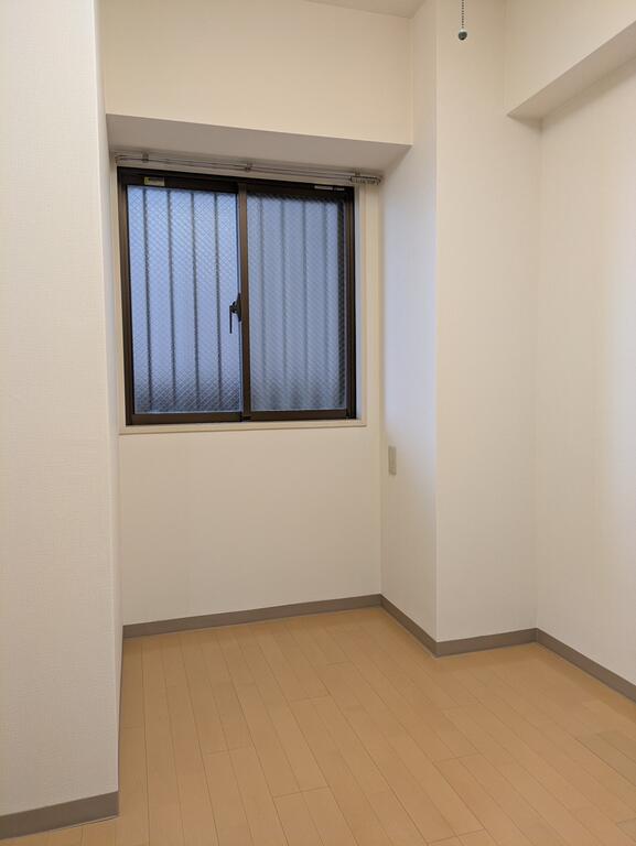 朝日シティパリオ三ノ輪の居間写真