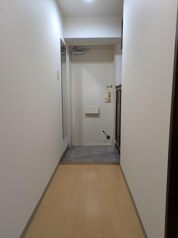 朝日シティパリオ三ノ輪の玄関写真