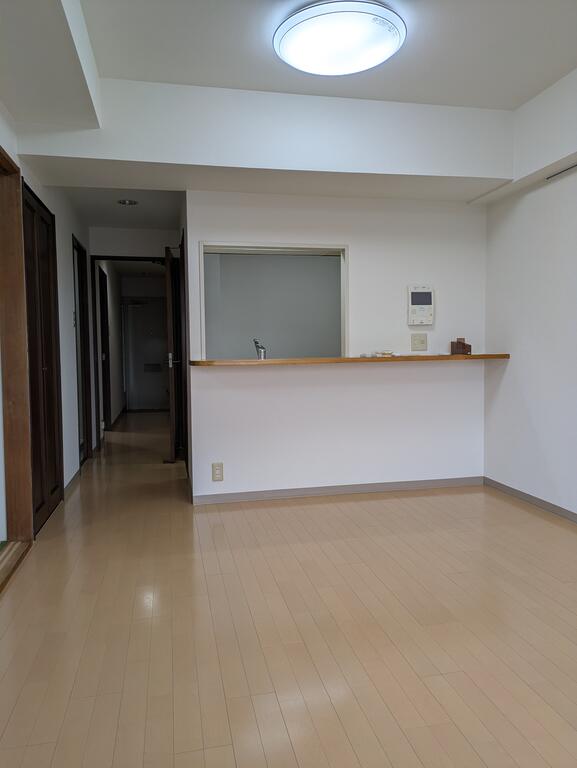 朝日シティパリオ三ノ輪の居間写真