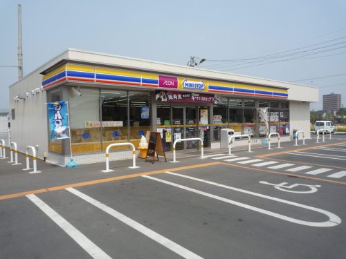 コンビニ　ミニストップ 高松大池南店（コンビニ）まで281m