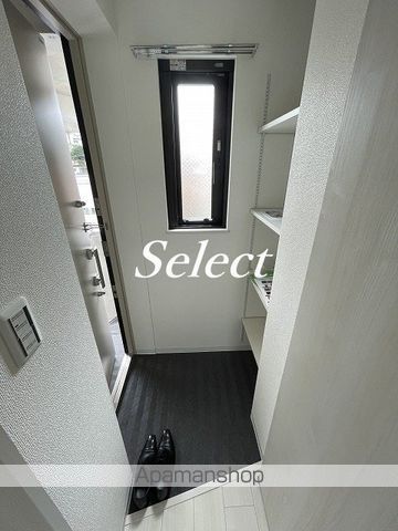 ブルーライン 三ツ沢下町駅 徒歩1分 5階建 築6年の玄関写真