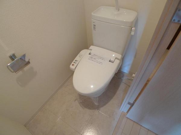 アスヴェル梅田WESTのトイレ写真